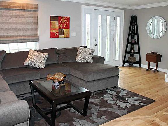 3rd image of 135 Leisure Ct #135