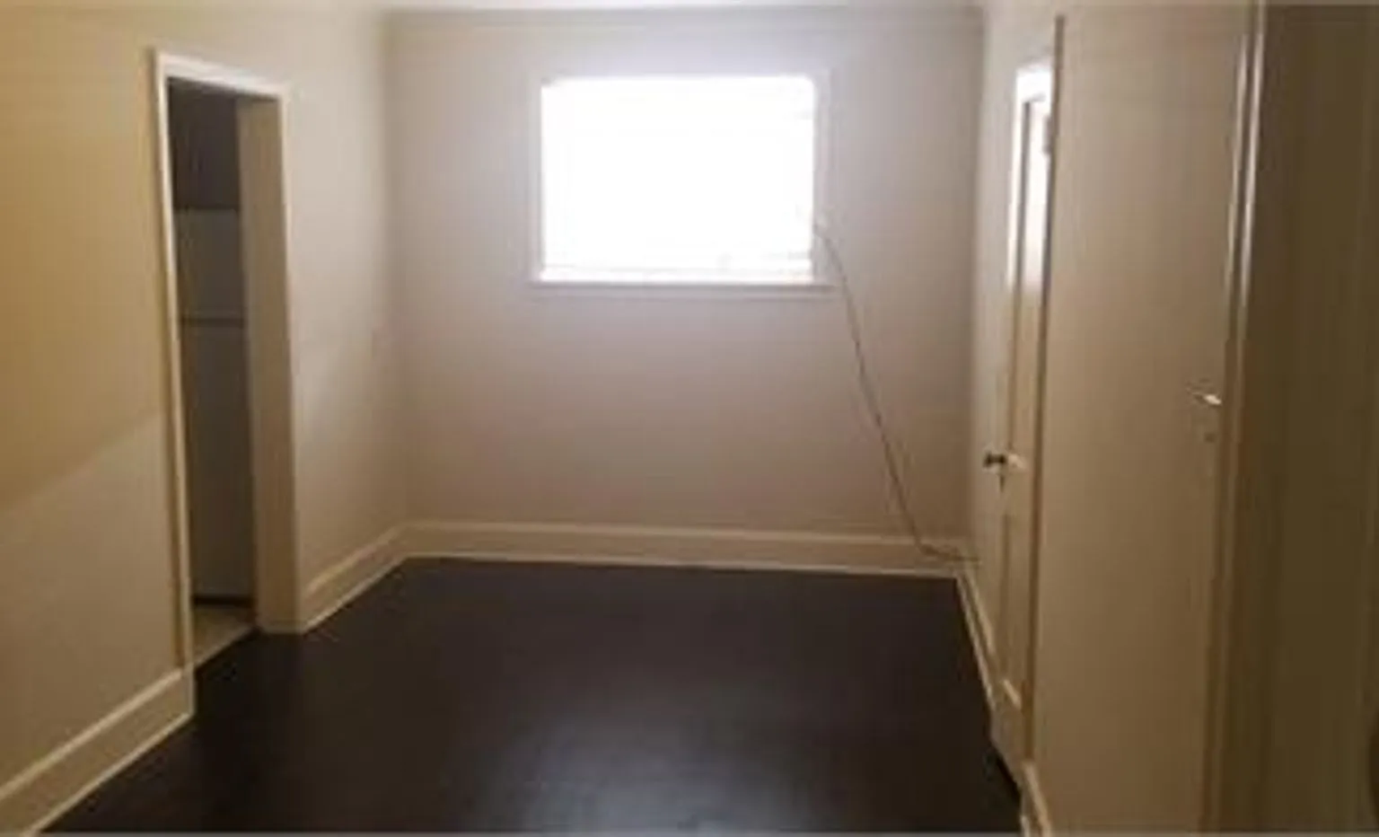 Charming 3-Bedroom Home in Memphis-Spacious & Convenient! — Photo 2