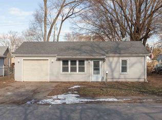 1910 Central Ave, Bettendorf, IA 52722
