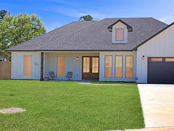 2nd image of 60 Bluegill Dr