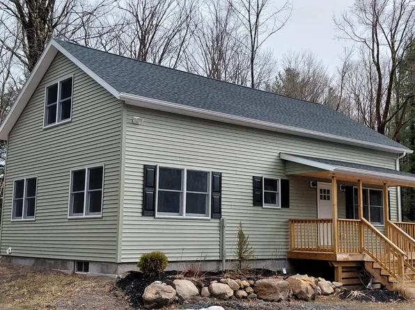 122 Krempa Dr, Caroga Lake, NY 12032