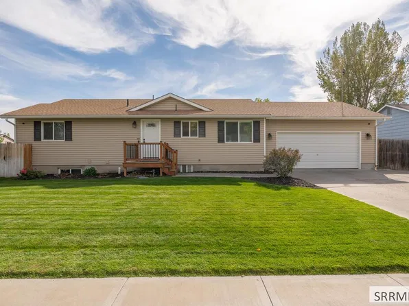 2305 Louise Ln, Idaho Falls, ID 83402
