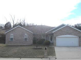2335 Fairway, High Ridge, MO 63049