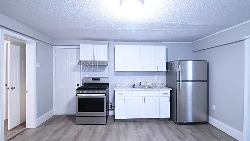 301 Bellefontaine Ave #B Photo 1
