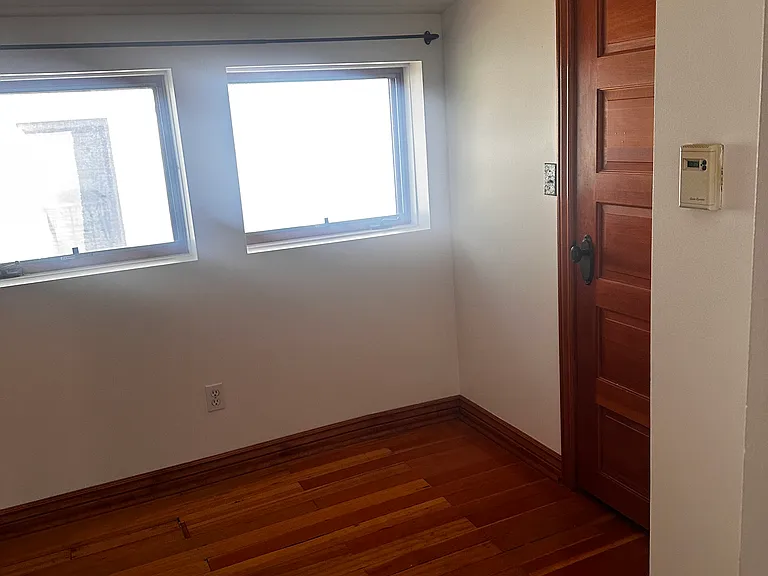309 N Almond St — Photo 30