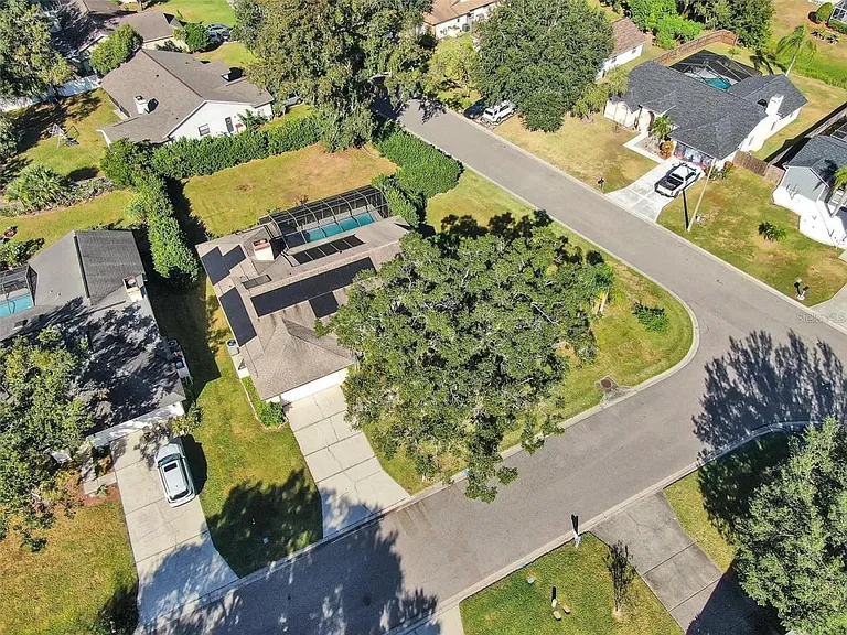 1702 Horseshoe Dr — Photo 31