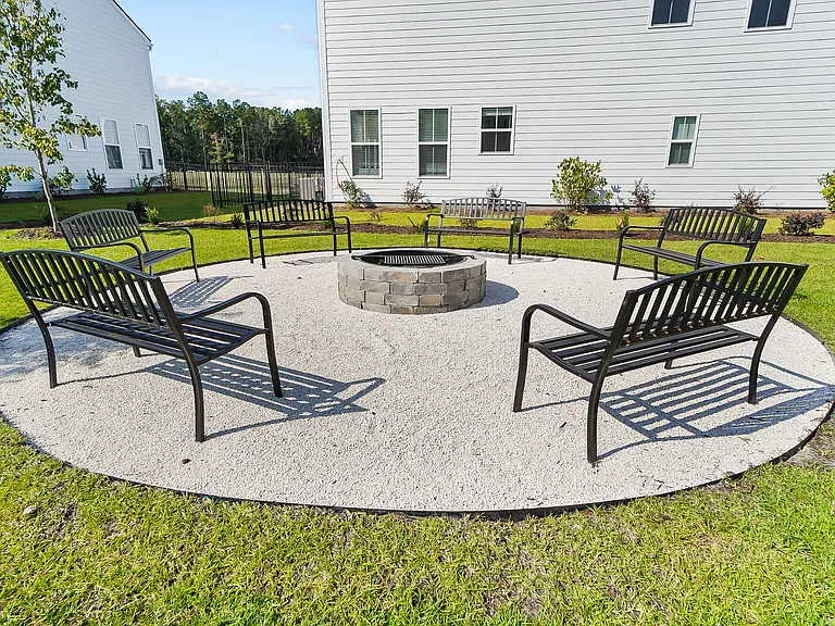 HARMON Foxbank by Crescent Communities — Photo 12