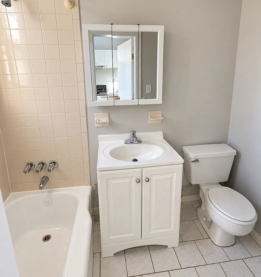 7125 Fresh Pond Rd — Photo 4