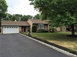 37 Academy Rd, Somerset, NJ 08873