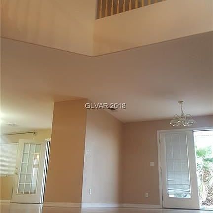 4th image of 9400 Fox Forest Ave
