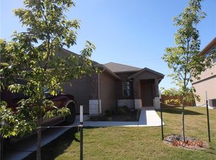 504 Pinnacle Dr, Georgetown, TX 78626