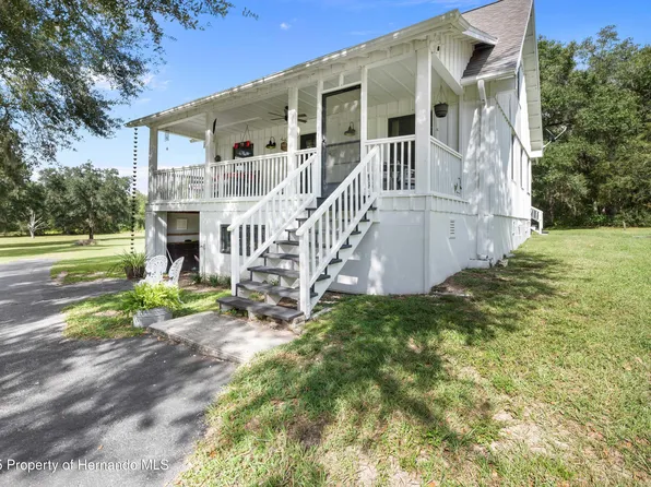 27151 Hiawatha Blvd, Brooksville, FL 34601