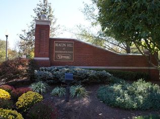 402 Reading Cir, Bridgewater, NJ 08807