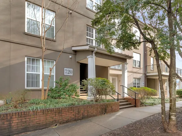 720 Walker Sq APT 1B, Charlottesville, VA 22903