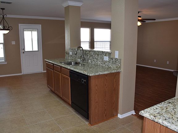 5th image of 4525 Hounds Tail Ln