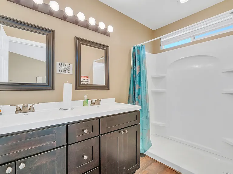 25207 Parkcrest Dr — Photo 12