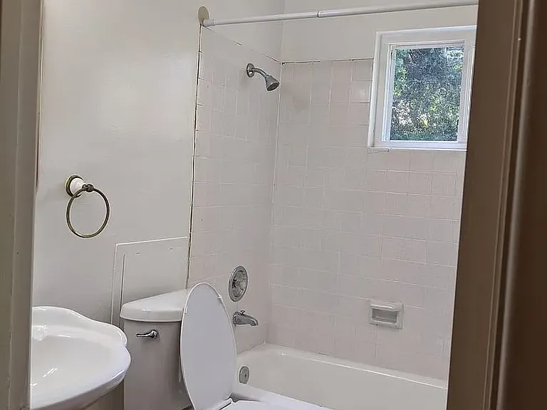 5613 Campanile Way — Photo 9