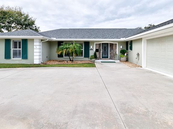 3rd image of 625 Colonial Dr