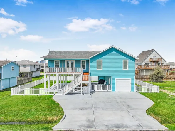 16630 Jean Lafitte Rd, Jamaica Beach, TX 77554