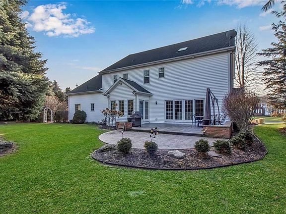 3rd image of 9522 Lakestone Ct
