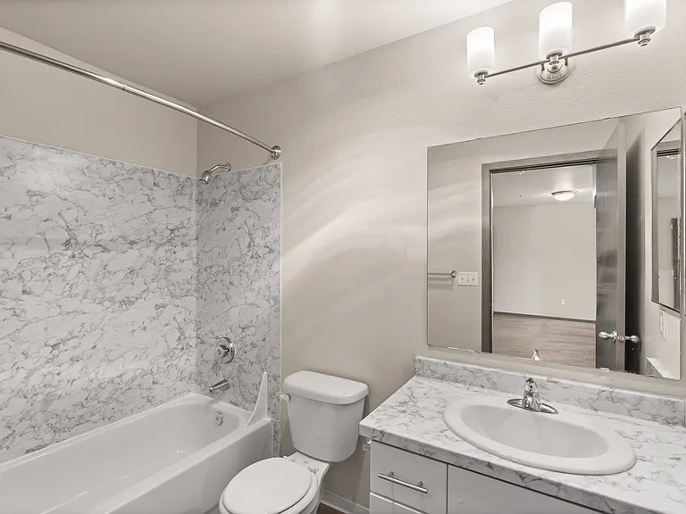 Studio Apartment - 543 Sq Ft Studio Apartment - 543 Sq Ft
