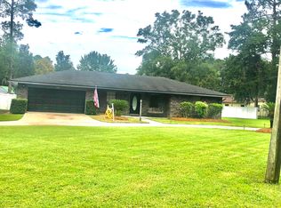 639 E Shuey Ave, Macclenny, FL 32063
