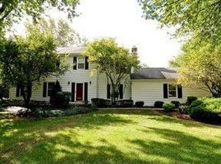 36W617 Red Haw Ln, St Charles, IL 60174