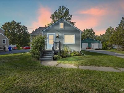 5024 Seneca St, Buffalo, NY, 14224