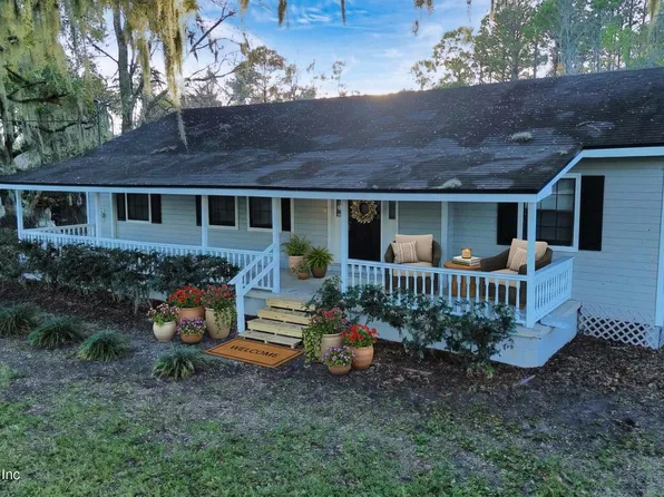 13828 WOODLAND Drive, Jacksonville, FL 32218