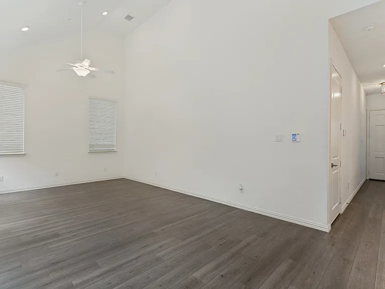 4249 Watson Way — Photo 14