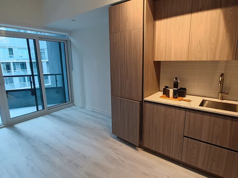 110 Broadway Ave #402S — Photo 22