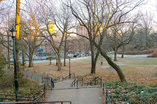 Rented by Bohemia Realty Group | media 19