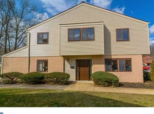 1909 Chelmsford Cir, Newark, DE 19713