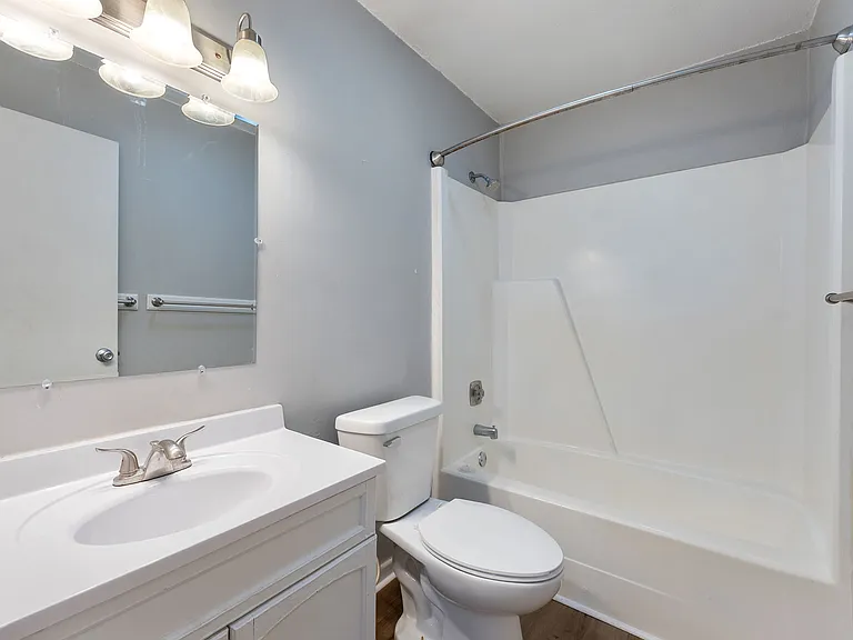 3207 Schuetzen Ln — Photo 10