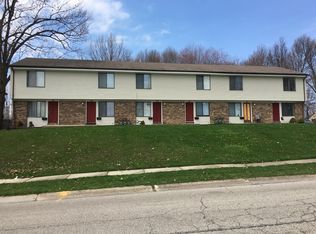 2391 Echo Valley Dr, Stow, OH 44224