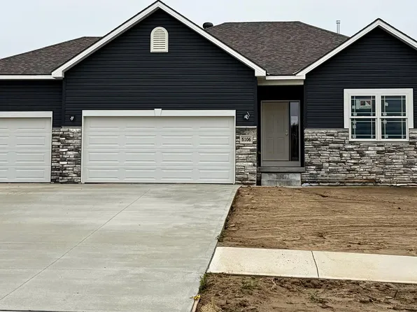5106 Kestrel Pkwy, Elkhorn, NE 68022