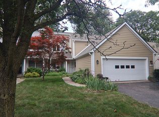 8192 River Bay Dr E, Indianapolis, IN 46240