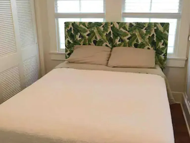 2114 Burdette St #C — Photo 8