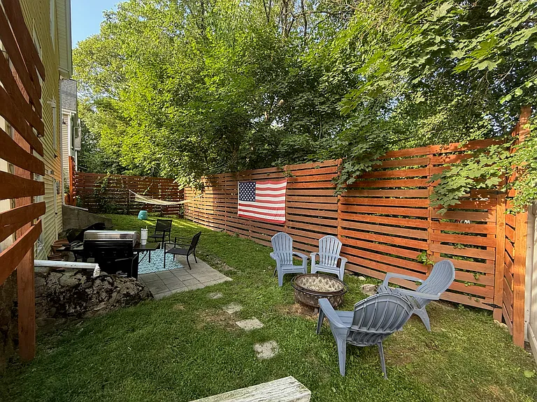 10 Ray Hill Rd — Photo 14