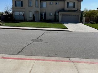 19489 Mission Ranch Rd, Riverside, CA 92508