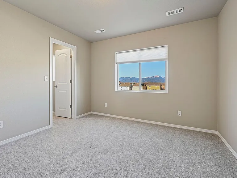 3617 Vineyard Cir — Photo 14