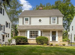 2224 Fenwick Rd, University Heights, OH 44118