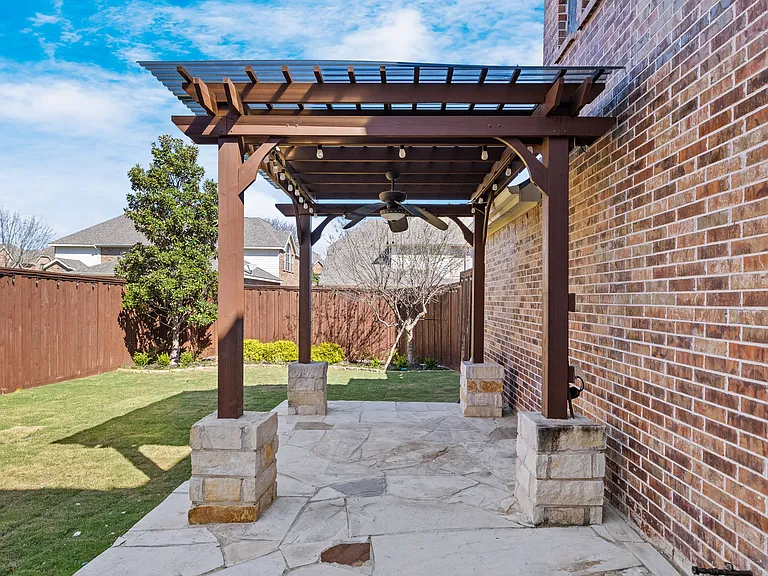14570 Turnbridge Dr — Photo 34