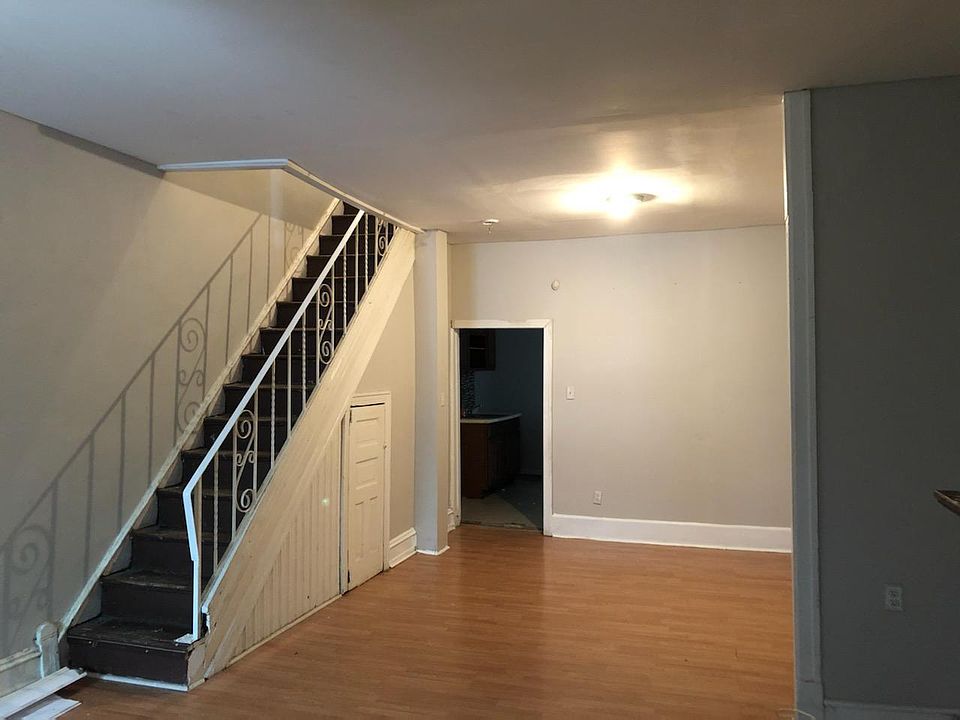 2nd image of 3320 N Sydenham St #1