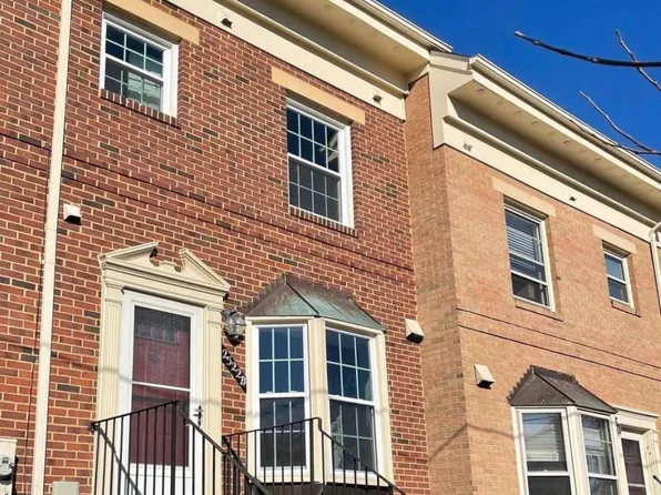 2522B N Fairfax Dr, Arlington, VA 22201
