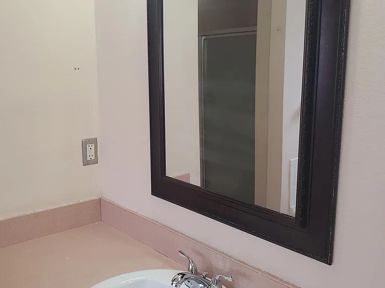 555 Hummingbird Ct — Photo 16