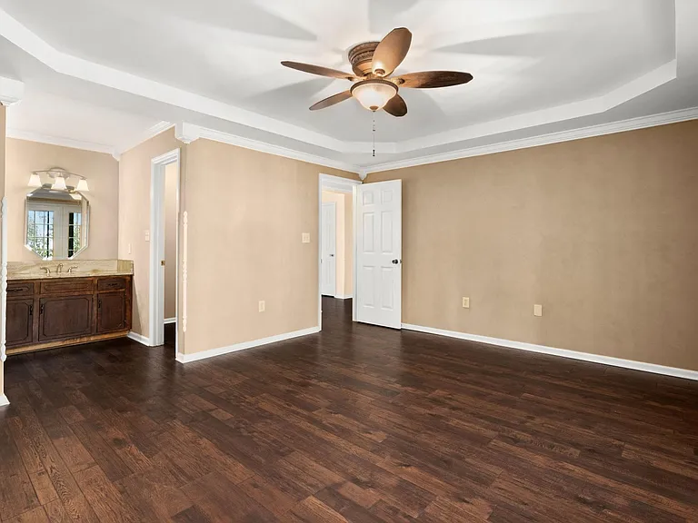 3338 Pinewood Dr — Photo 18