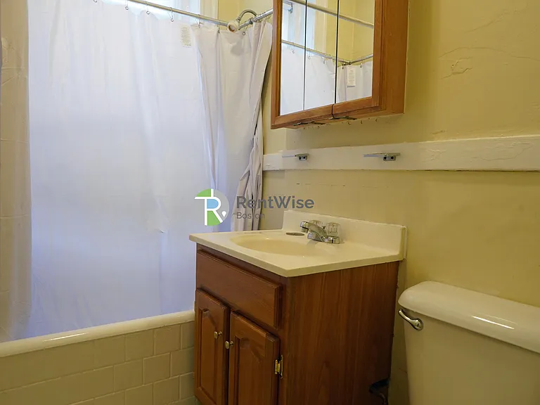 220 Kelton ST — Photo 7