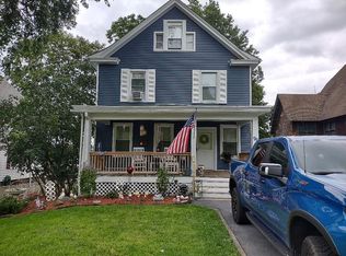 99 Main St, Chester, NY 10918