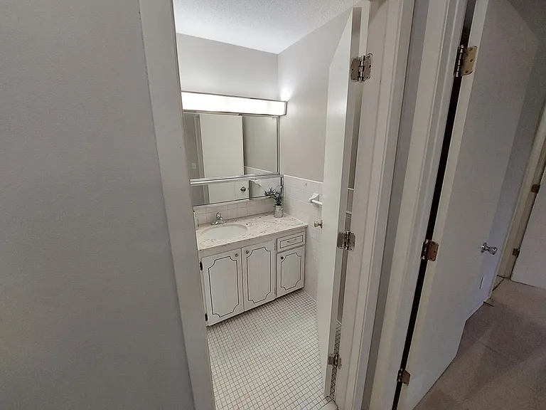 Charlton Place — Photo 46